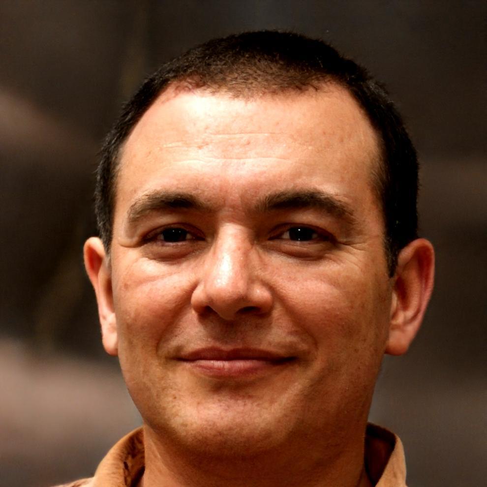 Portrait of Lachlan Whitfield, financial educator