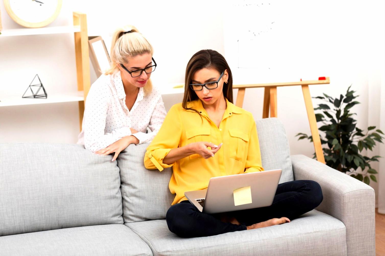 Financial analysis tools and methods